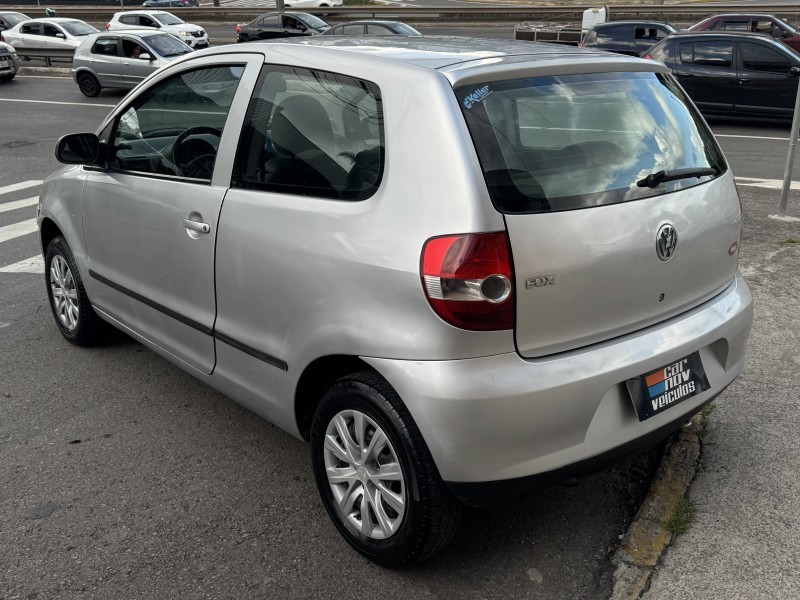 FOX 1.0 MI 8V FLEX 2P MANUAL - 2004 - CAXIAS DO SUL