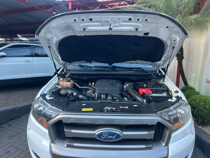 RANGER 2.2 XLS 4X4 CD 16V DIESEL 4P AUTOMÁTICO - 2019 - TRêS COROAS