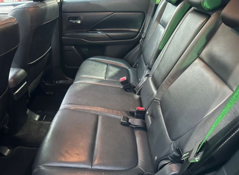OUTLANDER 2.0 16V GASOLINA 4P AUTOMÁTICO - 2015 - TRêS COROAS