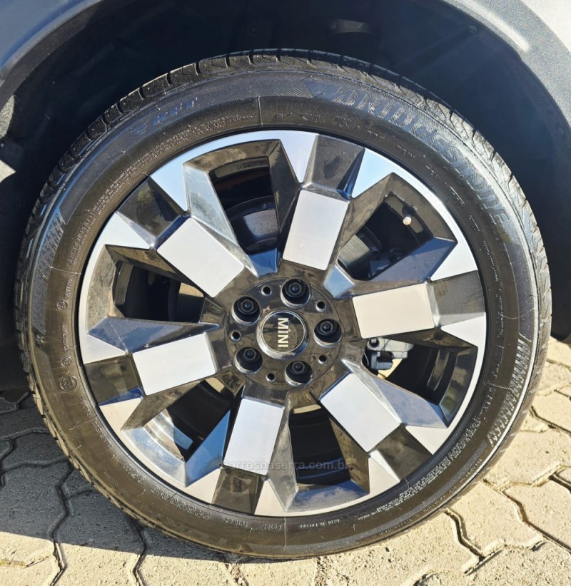 COUNTRYMAN 1.5 S E ALL4 TOP 4X4 224CV TURBO HÍBRIDO 4P AUTOMÁTICO - 2023 - LAJEADO