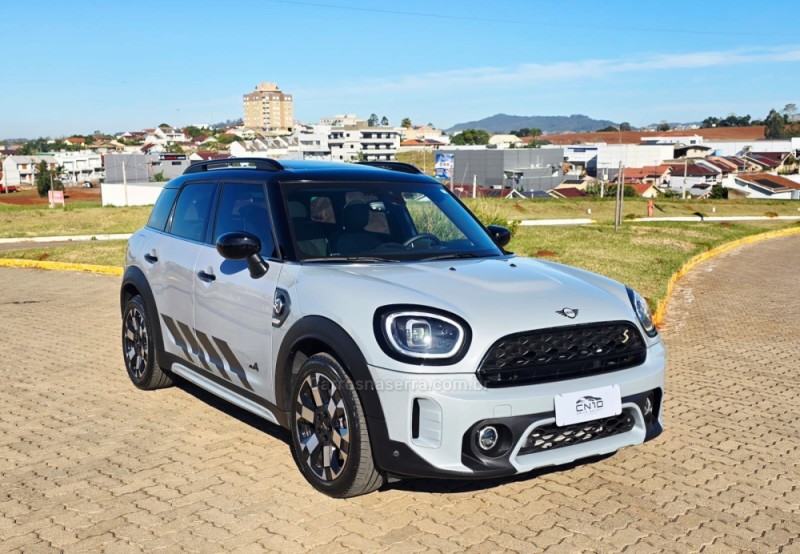 countryman 1.5 s e all4 top 4x4 224cv turbo hibrido 4p automatico 2023 lajeado