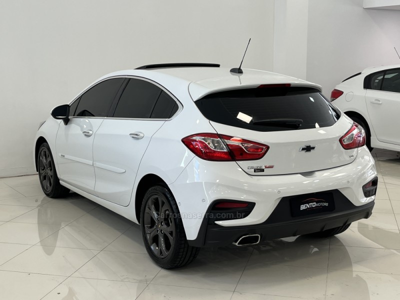 CRUZE 1.4 TURBO LTZ II SPORT HATCH 16V FLEX 4P AUTOMÁTICO - 2017 - BENTO GONçALVES