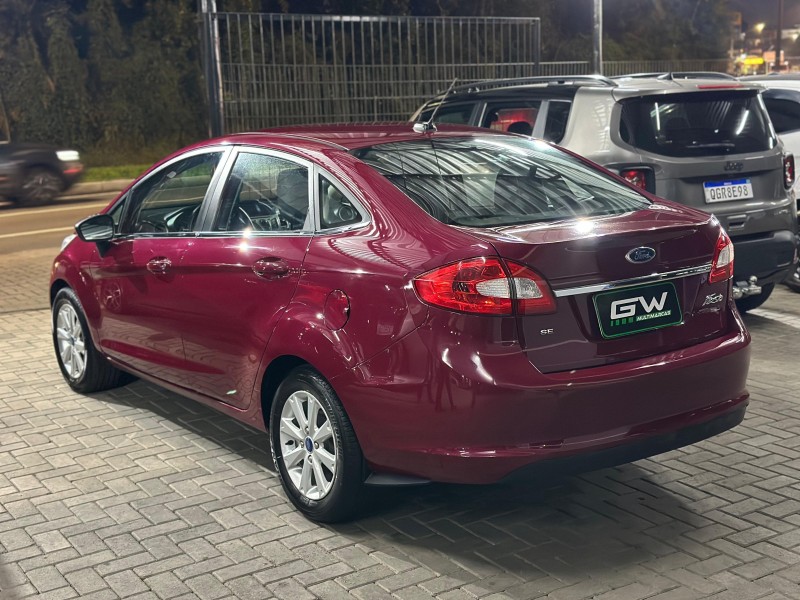 FIESTA 1.6 SE SEDAN 16V FLEX 4P MANUAL - 2011 - CAXIAS DO SUL