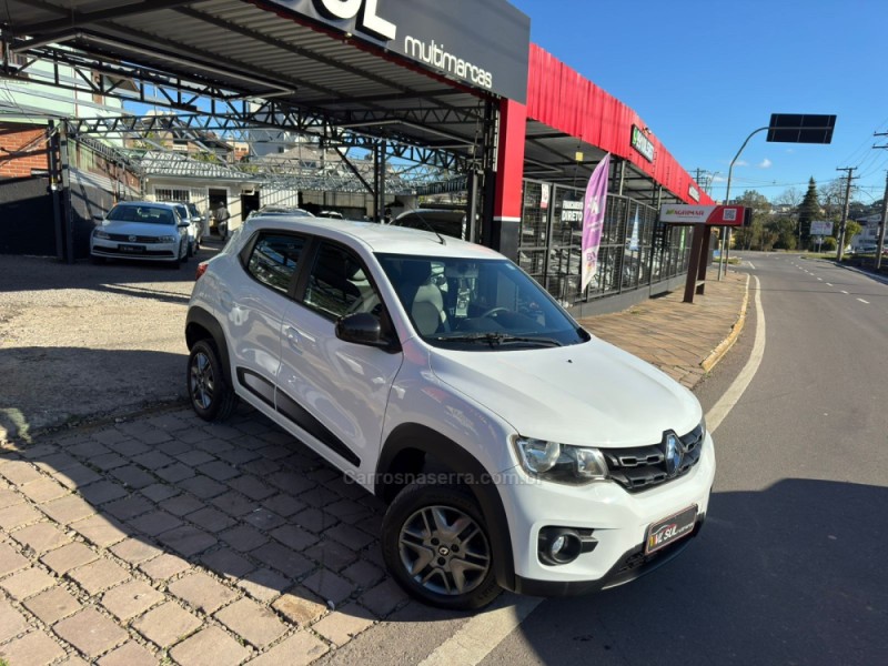 kwid 1.0 12v sce flex intense manual 2022 caxias do sul