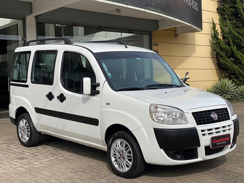 DOBLÓ 1.8 MPI ESSENCE 16V FLEX 4P MANUAL - 2015 - CAXIAS DO SUL