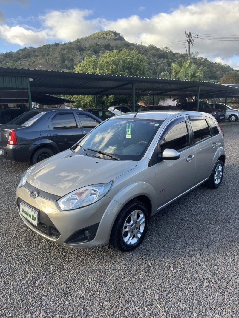 fiesta 1.6 mpi hatch 8v flex 4p manual 2012 picada cafe