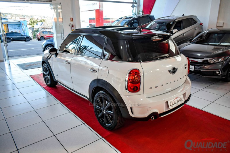 COUNTRYMAN 1.6 S ALL4 4X4 16V 184CV TURBO GASOLINA 4P AUTOMÁTICO - 2016 - SANTA CRUZ DO SUL