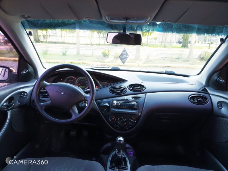FOCUS 1.6 GL 8V FLEX 4P MANUAL - 2009 - FARROUPILHA