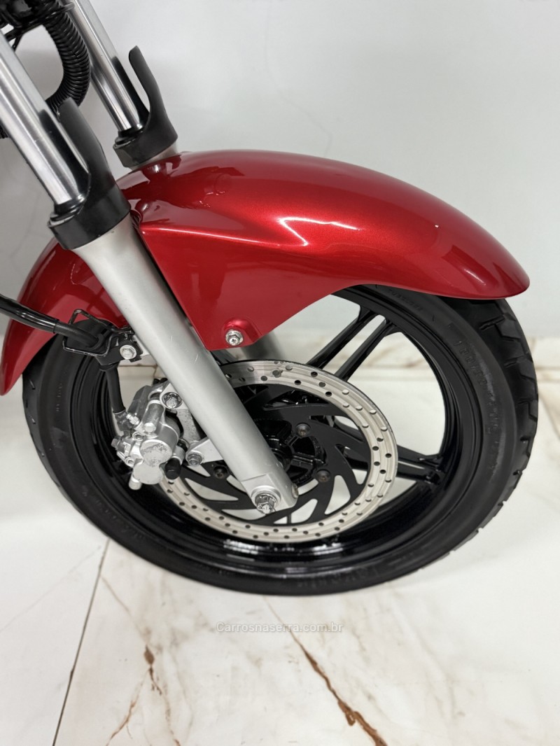 FAZER YS 250 - 2008 - SAPIRANGA