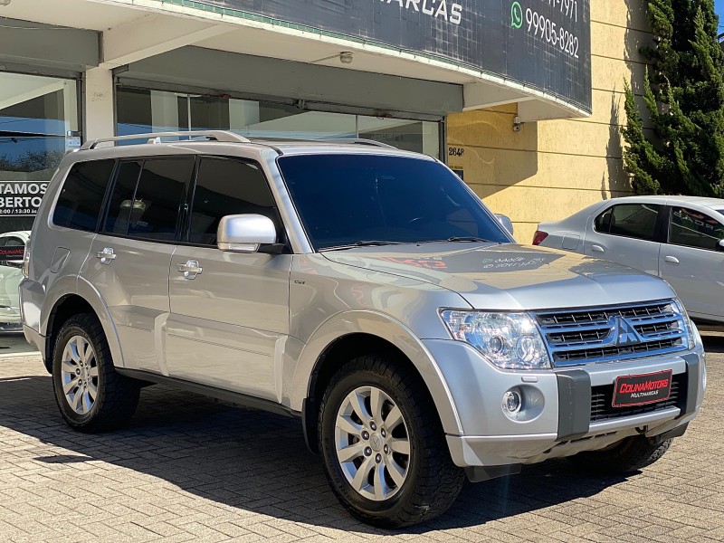 PAJERO FULL 3.8 4X4 V6 24V GASOLINA 4P AUTOMÁTICO - 2011 - CAXIAS DO SUL