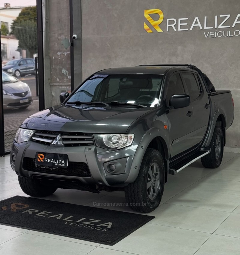 L200 OUTDOOR 3.2 4X4 CD 16V TURBO INTERCOOLER DIESEL 4P MANUAL - 2017 - SANTA CRUZ DO SUL