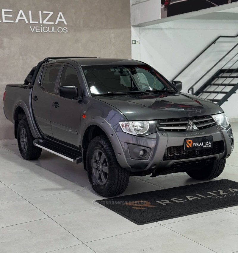 L200 OUTDOOR 3.2 4X4 CD 16V TURBO INTERCOOLER DIESEL 4P MANUAL - 2017 - SANTA CRUZ DO SUL