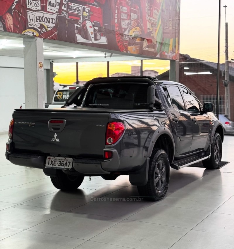 L200 OUTDOOR 3.2 4X4 CD 16V TURBO INTERCOOLER DIESEL 4P MANUAL - 2017 - SANTA CRUZ DO SUL