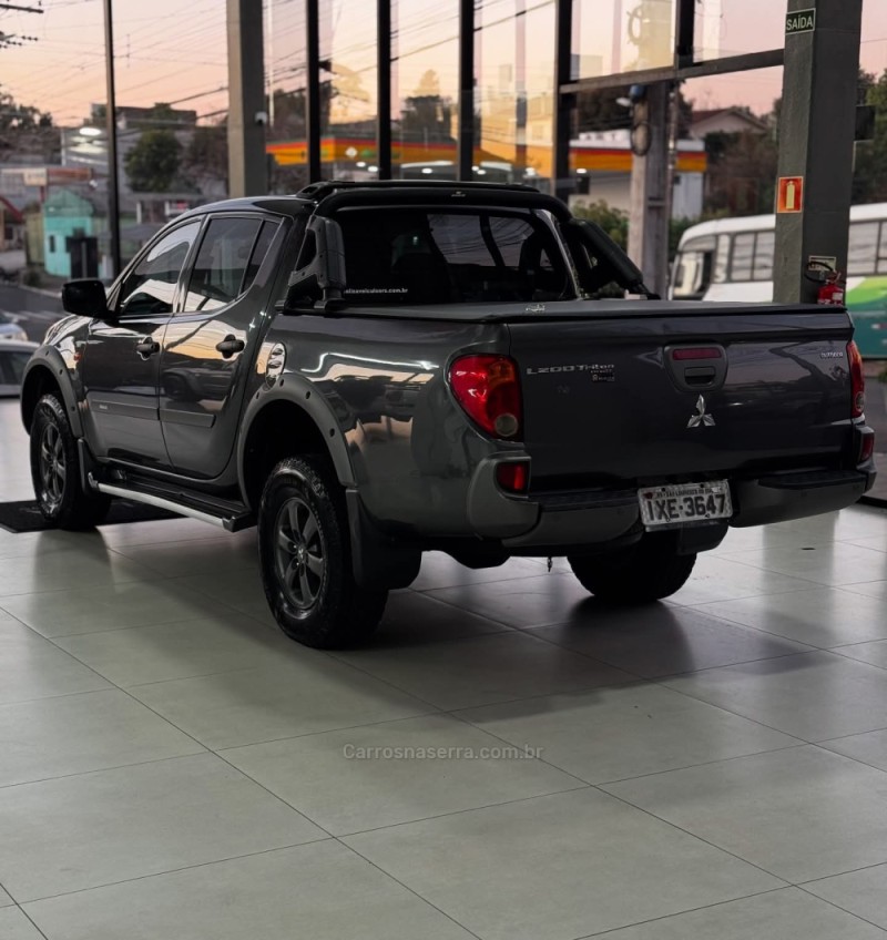 L200 OUTDOOR 3.2 4X4 CD 16V TURBO INTERCOOLER DIESEL 4P MANUAL - 2017 - SANTA CRUZ DO SUL