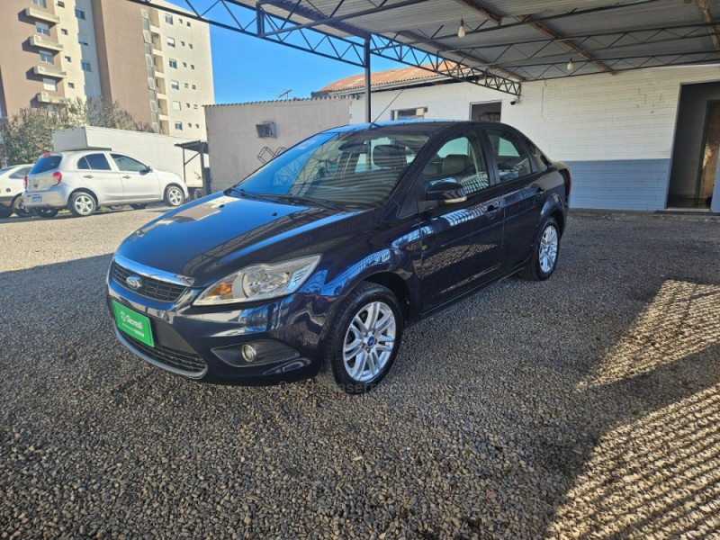 FOCUS 2.0 GLX SEDAN 16V GASOLINA 4P MANUAL - 2012 - VERANóPOLIS