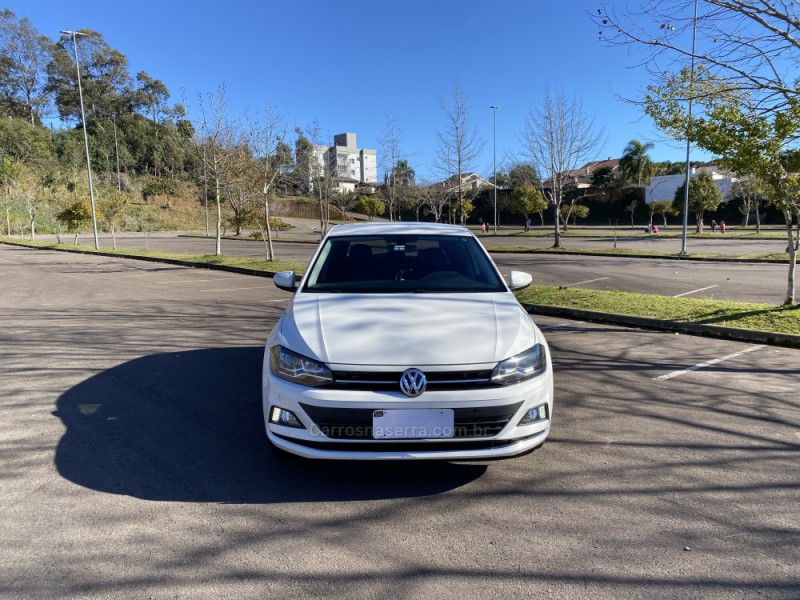 POLO 1.0	200 TSI HIGHLINE AUTOMÁTICO  - 2019 - BENTO GONçALVES