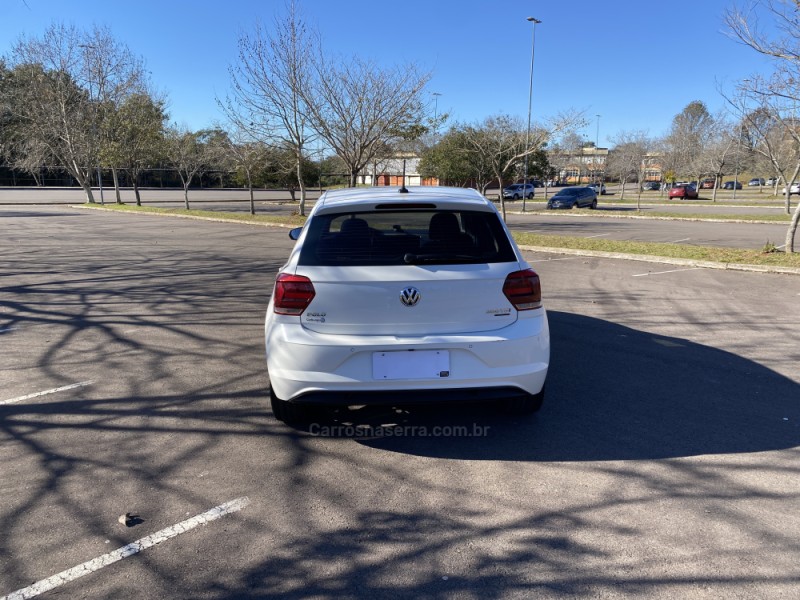 POLO 1.0	200 TSI HIGHLINE AUTOMÁTICO  - 2019 - BENTO GONçALVES