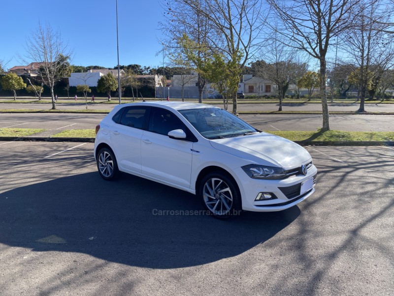 POLO 1.0	200 TSI HIGHLINE AUTOMÁTICO 