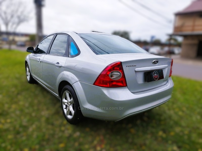 FOCUS 2.0 FC 16V FLEX 4P AUTOMÁTICO - 2013 - NOVO HAMBURGO