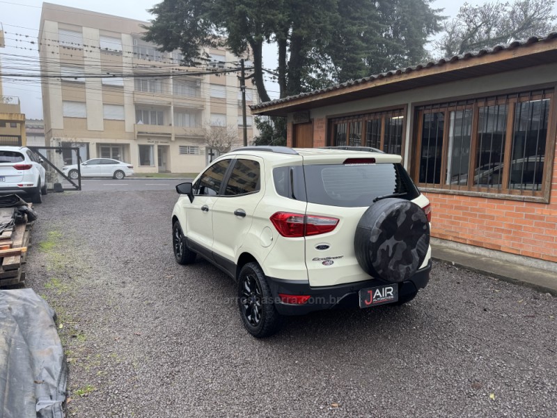 ECOSPORT 1.6 FREESTYLE 16V FLEX 4P MANUAL - 2015 - GARIBALDI