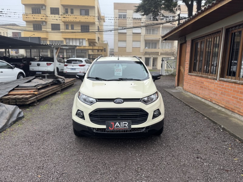 ECOSPORT 1.6 FREESTYLE 16V FLEX 4P MANUAL - 2015 - GARIBALDI