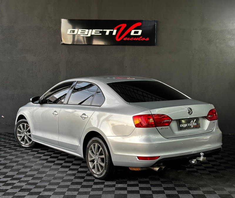 JETTA 2.0 COMFORTLINE FLEX 4P TIPTRONIC - 2012 - CAXIAS DO SUL