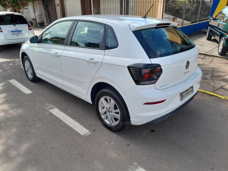 POLO 1.0 TSI FLEX 4P MANUAL - 2023 - NOVA PRATA