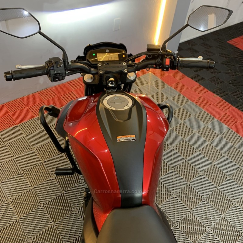 FAZER FZ25 ABS - 2024 - PORTãO