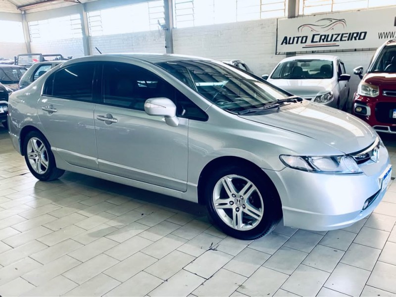CIVIC 1.8 EXS 16V FLEX 4P AUTOMÁTICO - 2007 - CAXIAS DO SUL