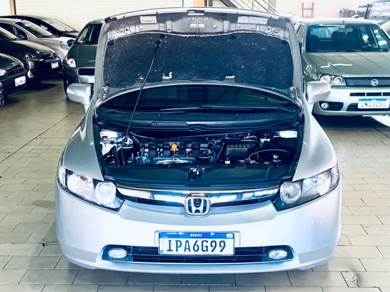 CIVIC 1.8 EXS 16V FLEX 4P AUTOMÁTICO - 2007 - CAXIAS DO SUL