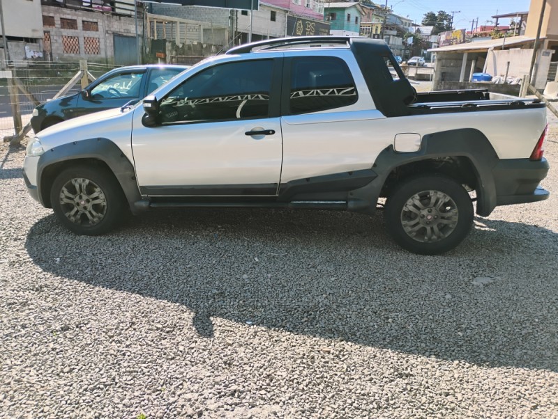 STRADA 1.8 MPI ADVENTURE CD 8V FLEX 2P MANUAL - 2012 - CAXIAS DO SUL