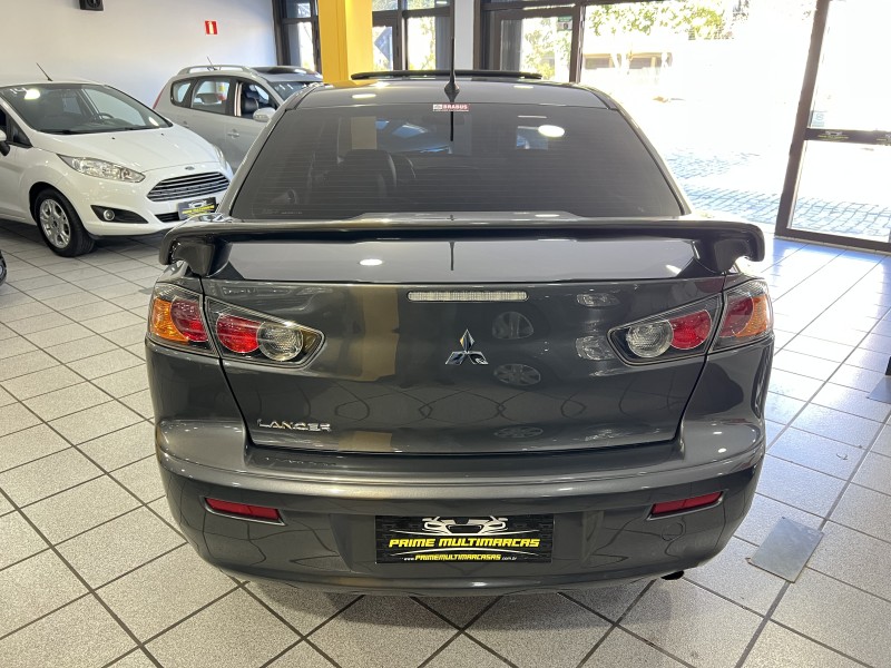 LANCER 2.0 HLE 16V GASOLINA 4P AUTOMÁTICO - 2017 - CAXIAS DO SUL