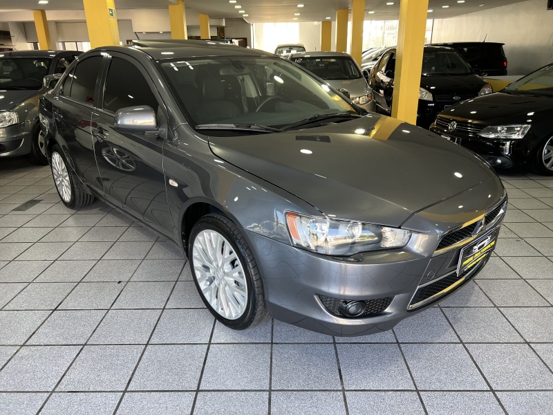 LANCER 2.0 HLE 16V GASOLINA 4P AUTOMÁTICO - 2017 - CAXIAS DO SUL