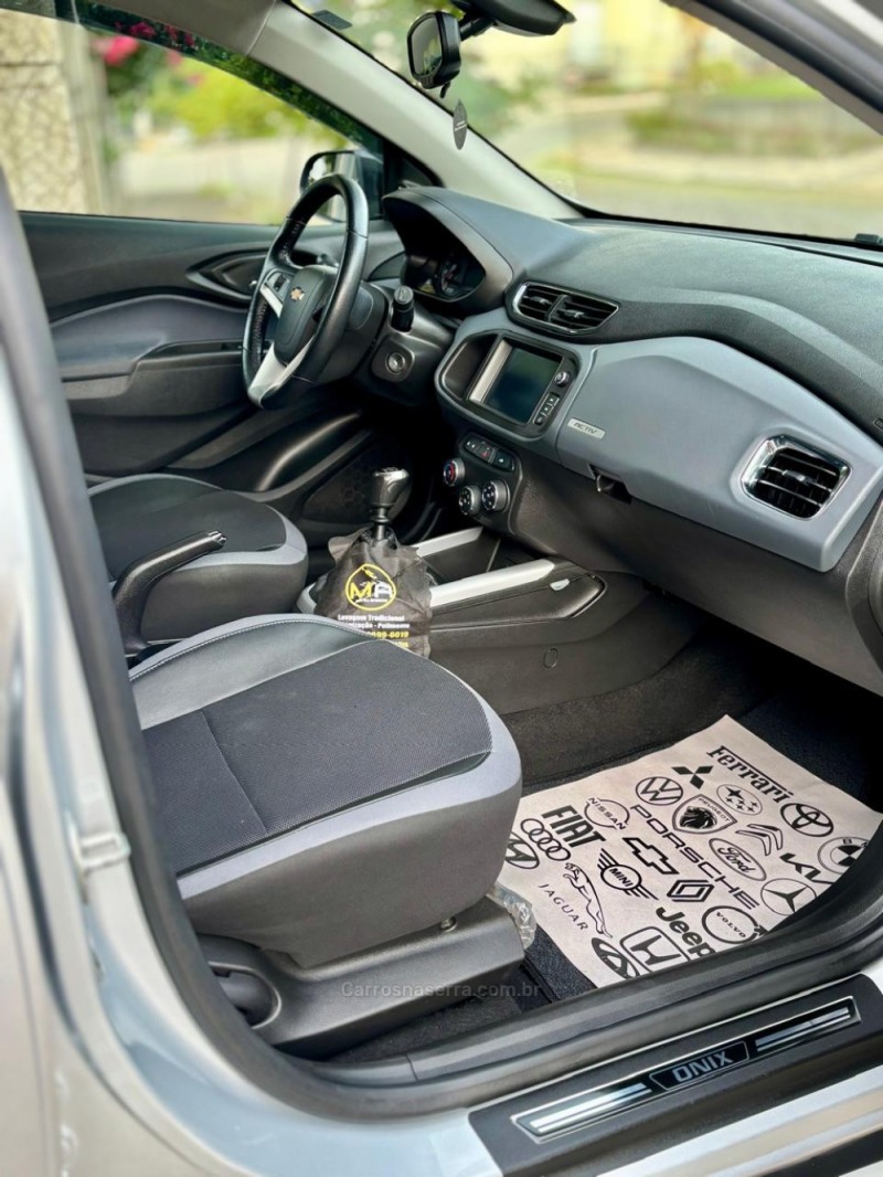 ONIX 1.4 MPFI ACTIV 8V FLEX 4P MANUAL - 2019 - ANTôNIO PRADO