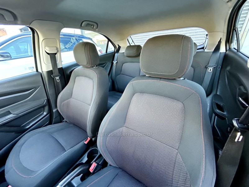 ONIX 1.4 MPFI LT 8V FLEX 4P MANUAL - 2015 - NOVO HAMBURGO