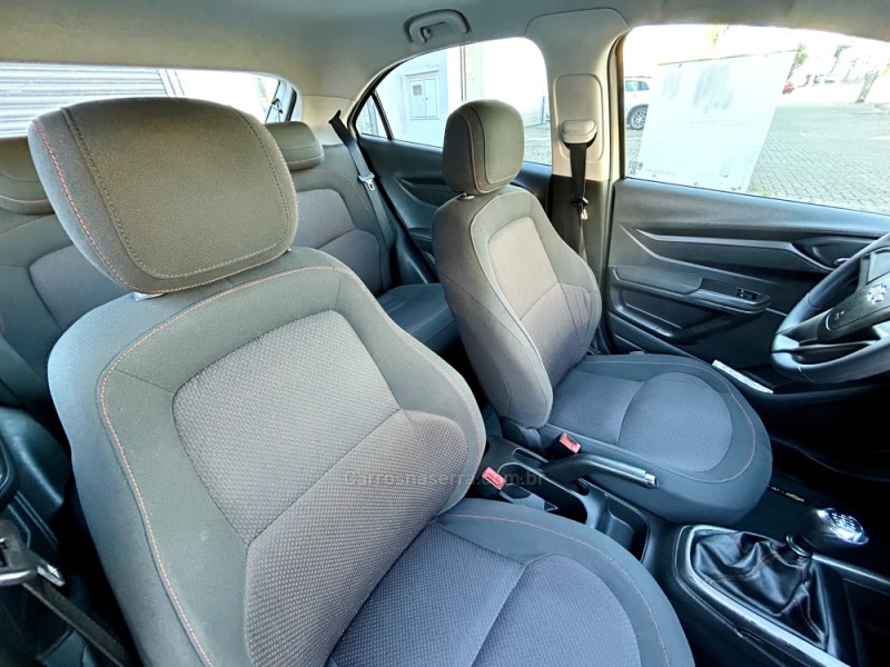 ONIX 1.4 MPFI LT 8V FLEX 4P MANUAL - 2015 - NOVO HAMBURGO