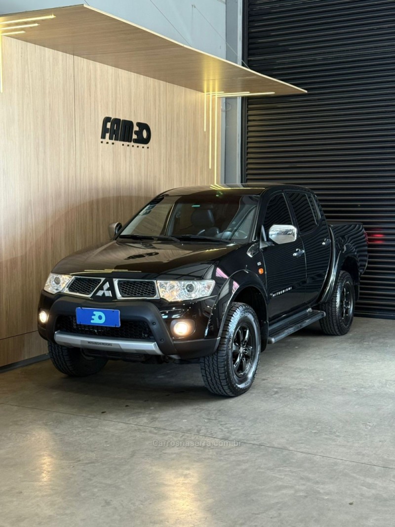 L200 TRITON 3.2 HPE 4X4 CD 16V TURBO INTERCOOLER DIESEL 4P MANUAL - 2013 - LAJEADO