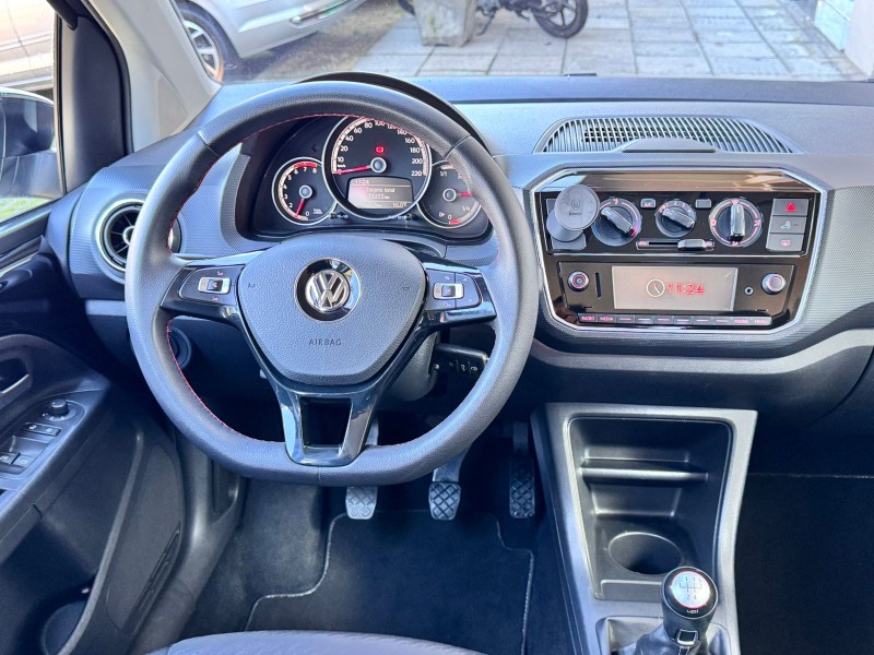 UP 1.0 TSI CONNECT 12V TOTAL FLEX 4P MANUAL - 2020 - CAXIAS DO SUL