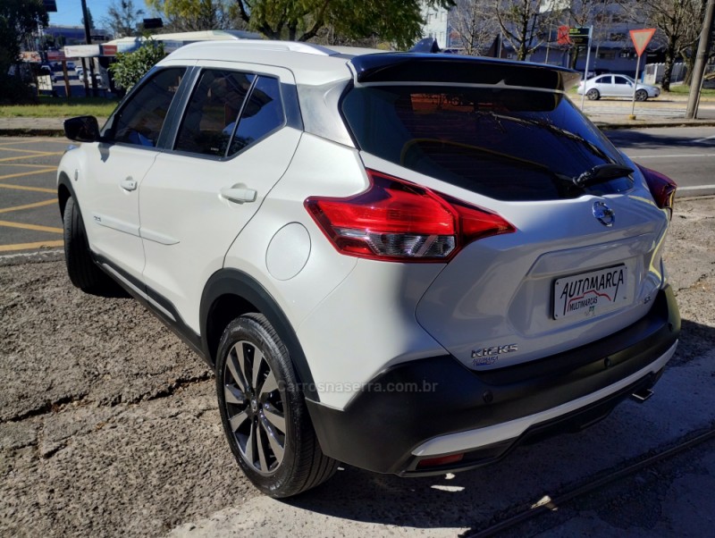 KICKS 1.6 16V FLEX RIO 2016 4P XTRONIC - 2017 - CAXIAS DO SUL