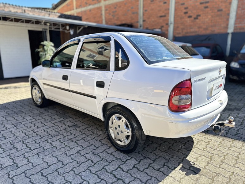 CORSA 1.0 MPFI CLASSIC SEDAN 8V GASOLINA 4P MANUAL - 2009 - CAMPO BOM
