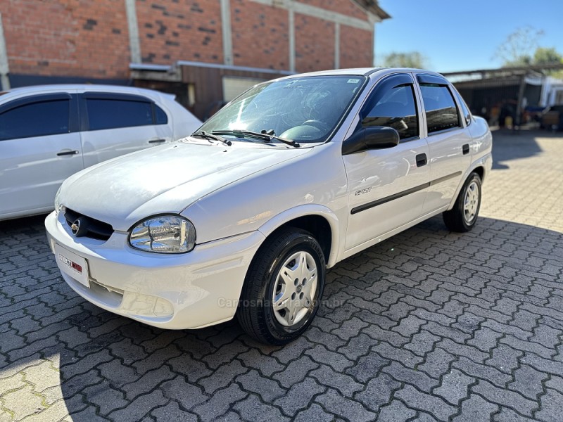 CORSA 1.0 MPFI CLASSIC SEDAN 8V GASOLINA 4P MANUAL - 2009 - CAMPO BOM