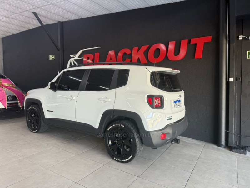 RENEGADE 1.3 LONGITUDE T270 TURBO FLEX 4P AUTOMÁTICO - 2018 - CAMPO BOM