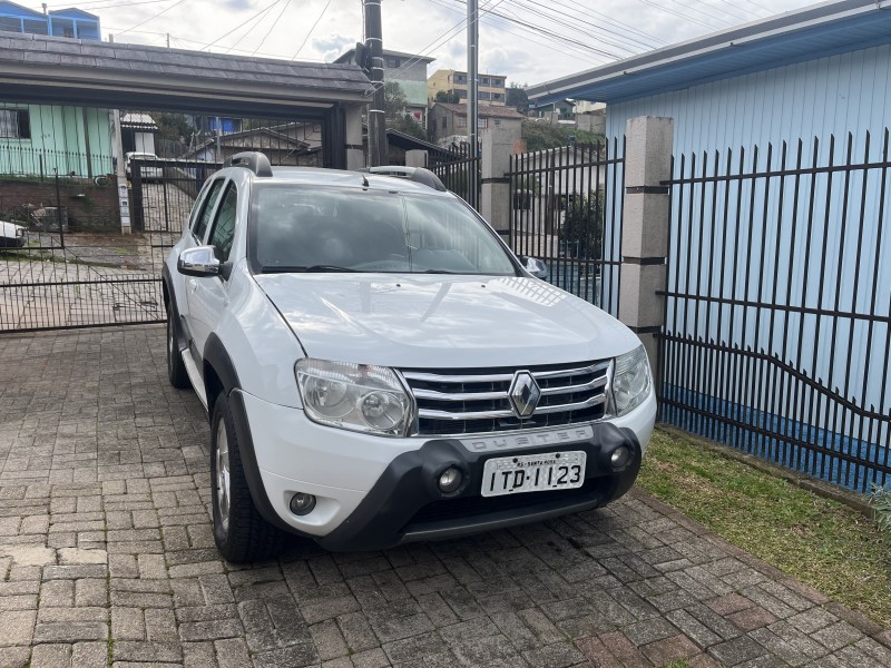 DUSTER 1.6 DYNAMIQUE 4X2 16V FLEX 4P MANUAL - 2013 - CAXIAS DO SUL