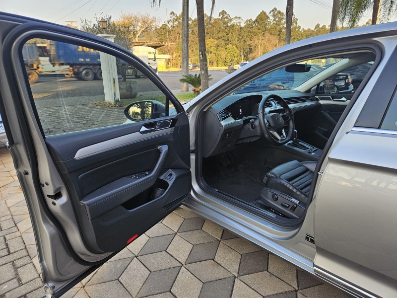PASSAT 2.0 TSI HIGLHINE GASOLINA 4P AUTOMATIZADO - 2016 - BOM PRINCíPIO