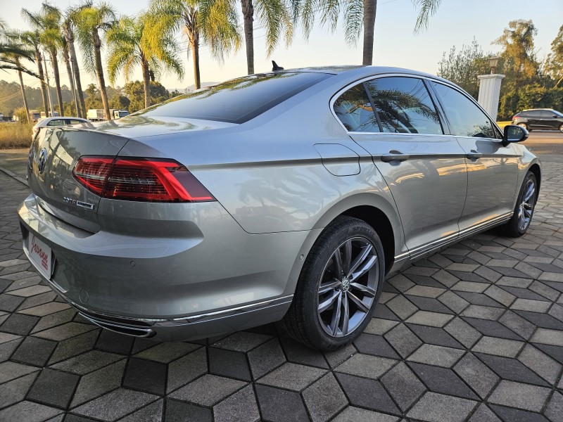 PASSAT 2.0 TSI HIGLHINE GASOLINA 4P AUTOMATIZADO - 2016 - BOM PRINCíPIO