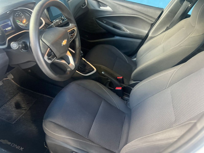 ONIX 1.0 LT PLUS 4P FLEX MANUAL - 2022 - CAXIAS DO SUL