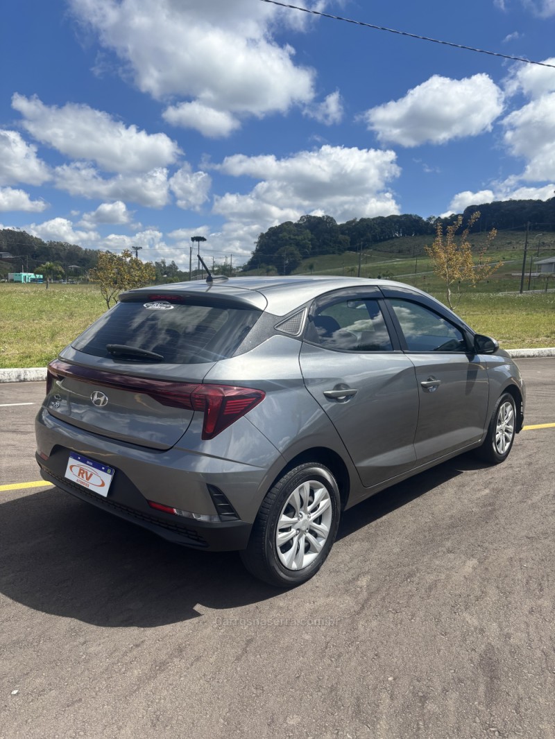 HB20 1.0 COMFORT 12V FLEX 4P MANUAL - 2023 - CARLOS BARBOSA