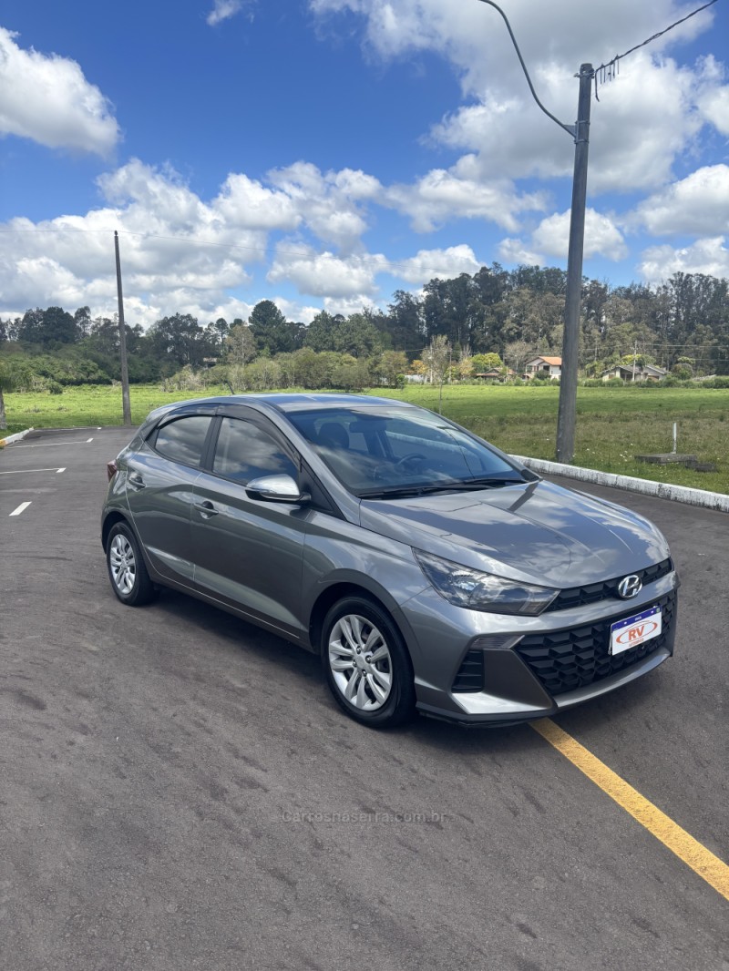 HB20 1.0 COMFORT 12V FLEX 4P MANUAL - 2023 - CARLOS BARBOSA