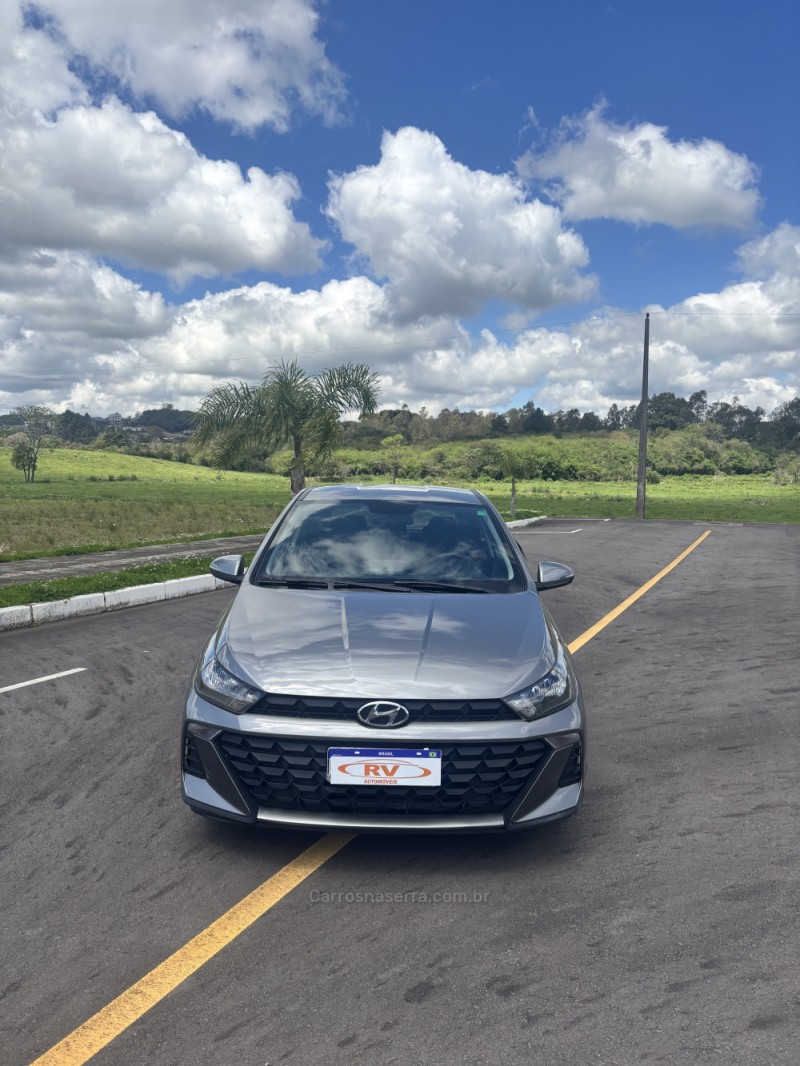 HB20 1.0 COMFORT 12V FLEX 4P MANUAL - 2023 - CARLOS BARBOSA