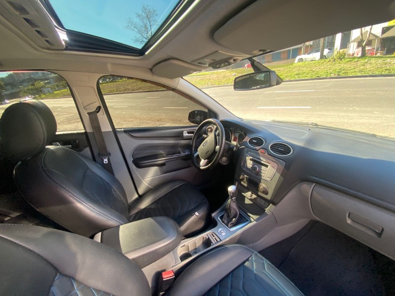 FOCUS 2.0 TITANIUM HATCH 16V FLEX 4P MANUAL - 2012 - CAXIAS DO SUL